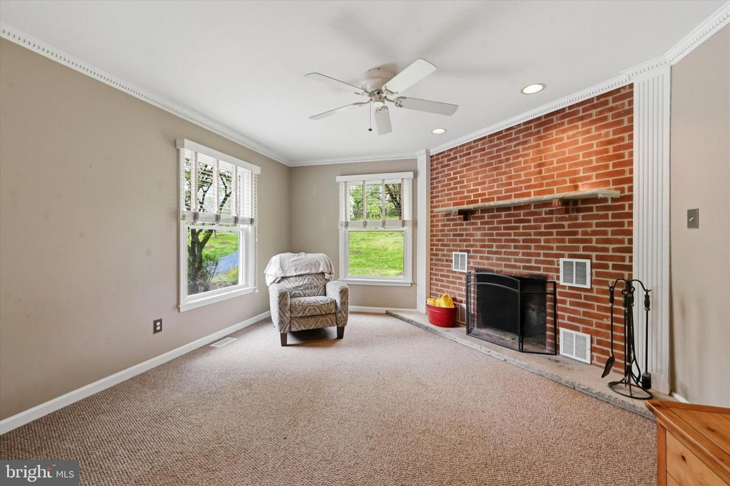 1010 Nicole Drive photo 7