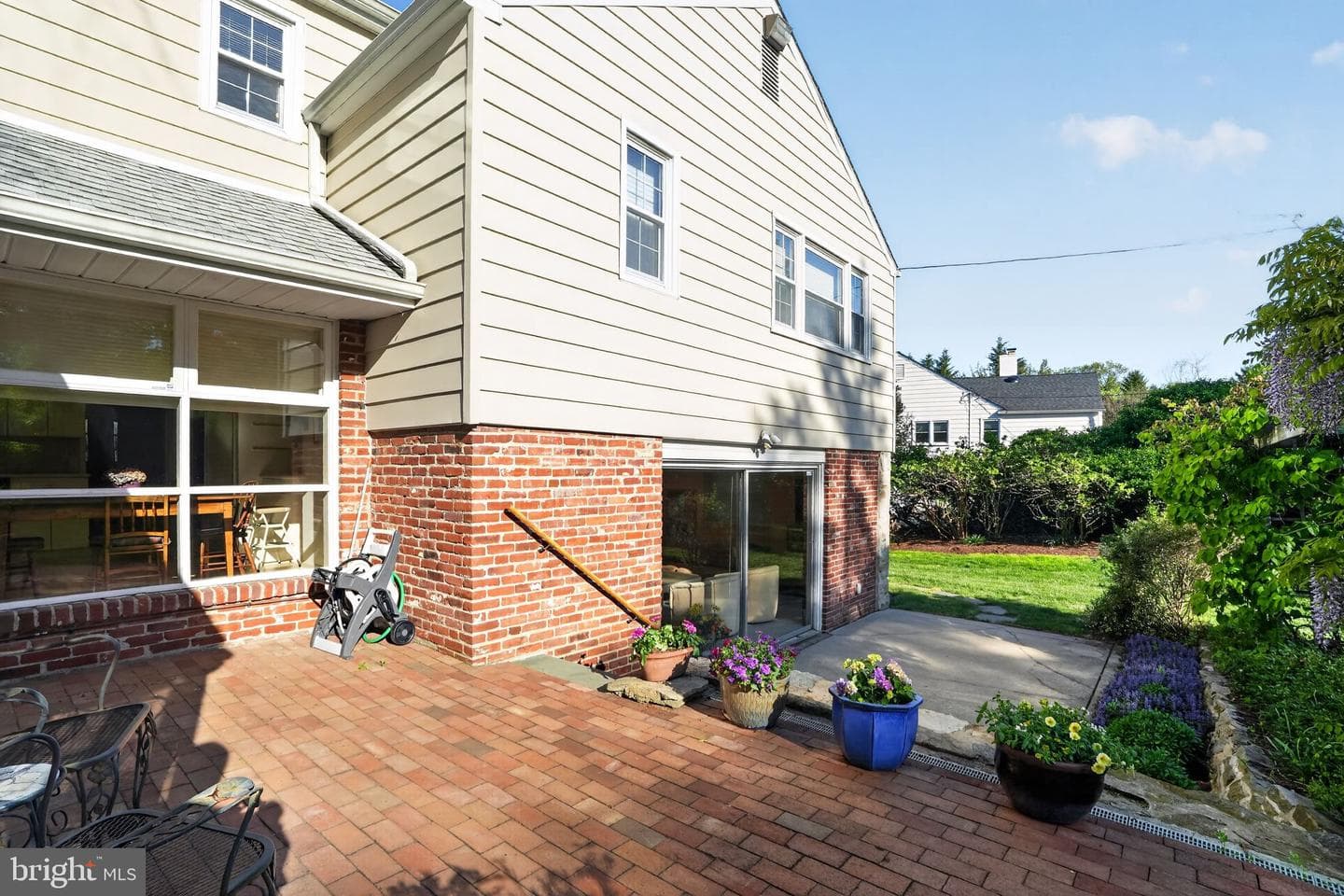 307 Colonial Drive photo 35