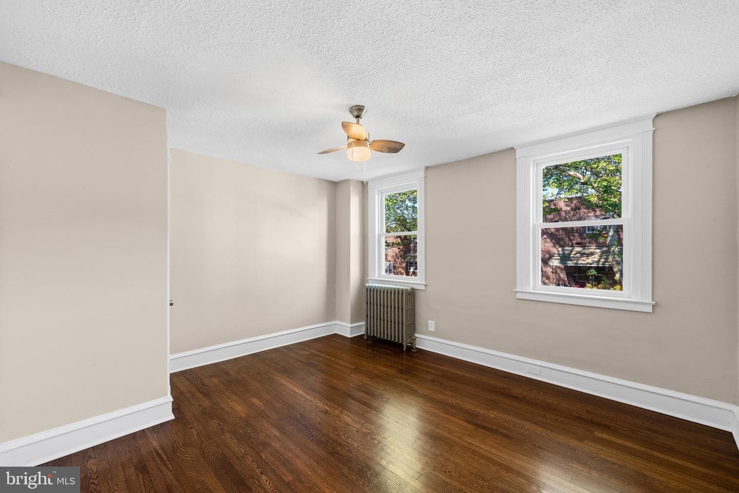 438 Glendale Road photo 28