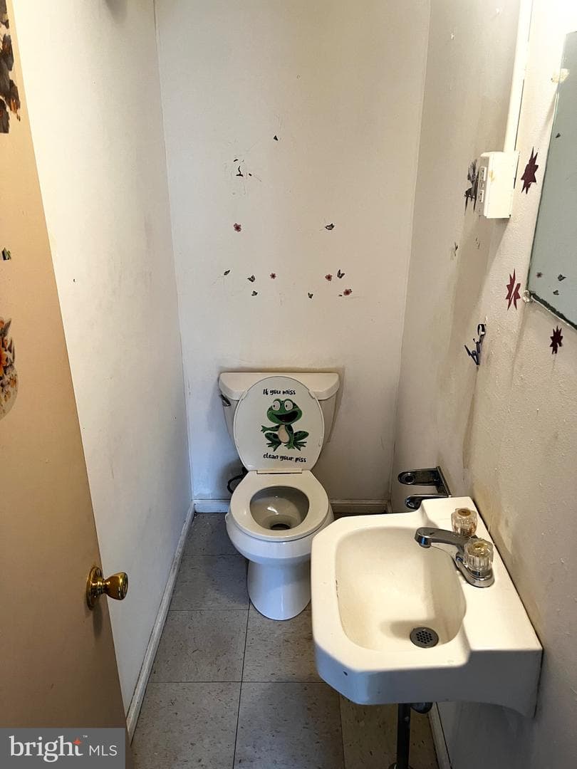 165 Ervin Avenue photo 8