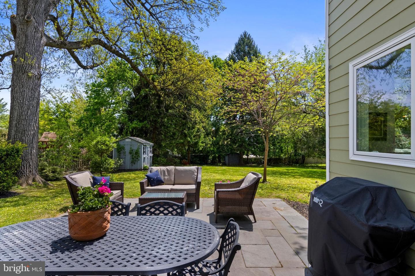 230 E Beechtree Lane photo 33