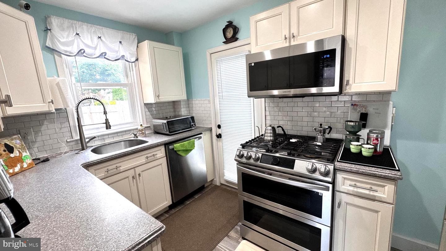 1029 Lamb Road photo 16