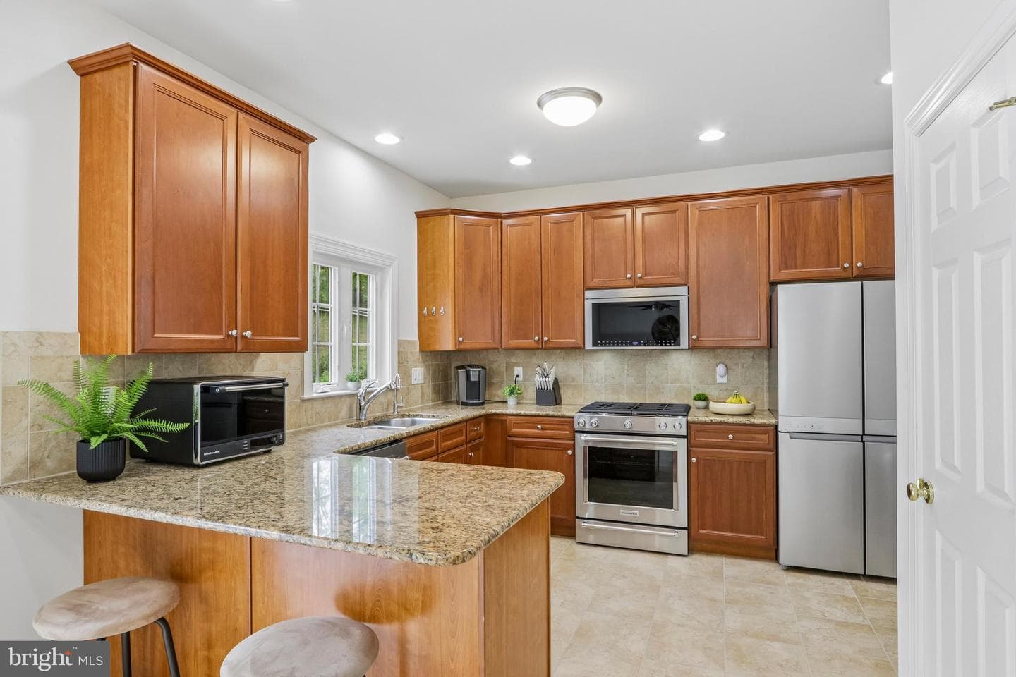 33 Venuti Drive photo 18