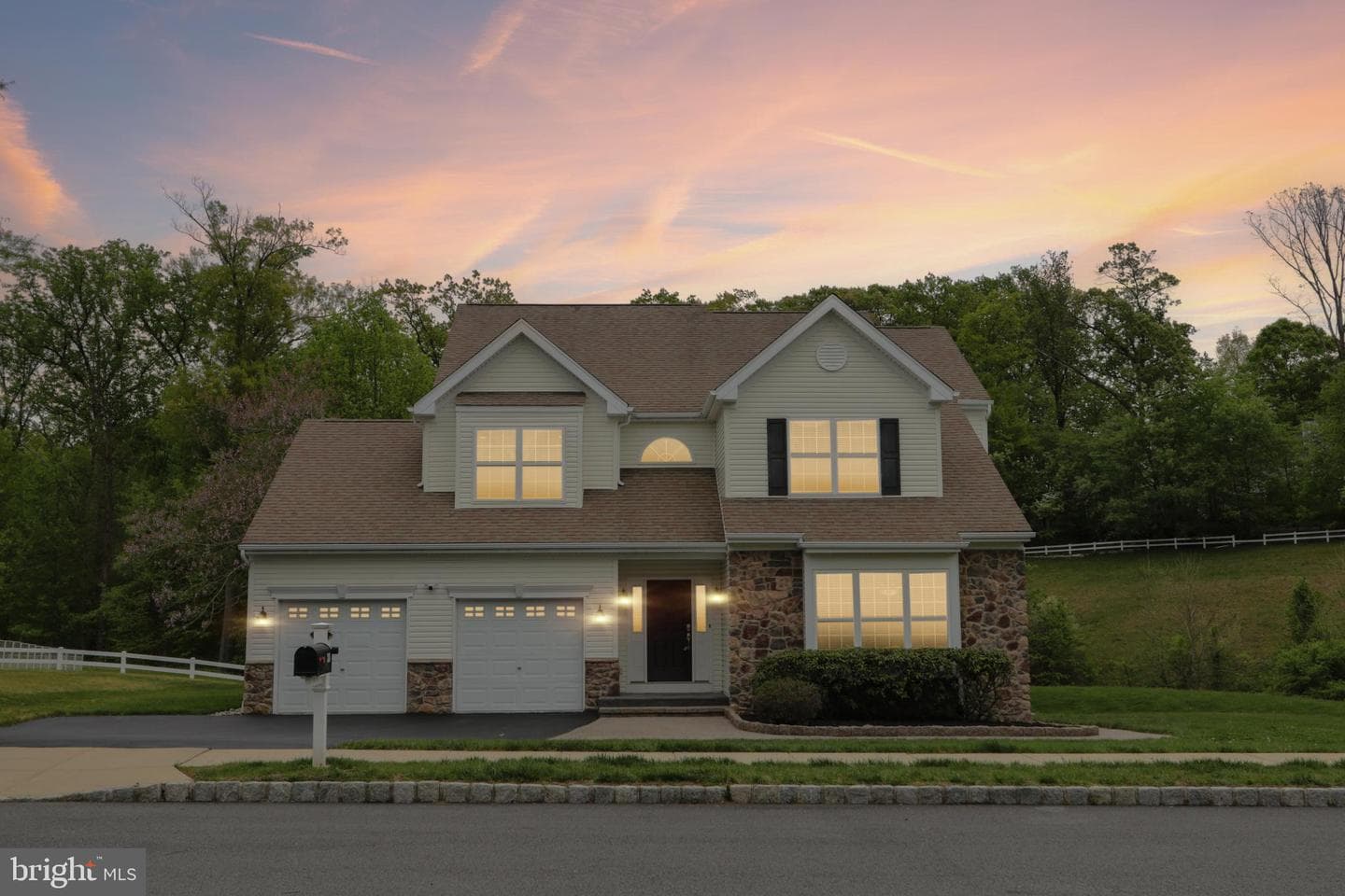 33 Venuti Drive photo 4