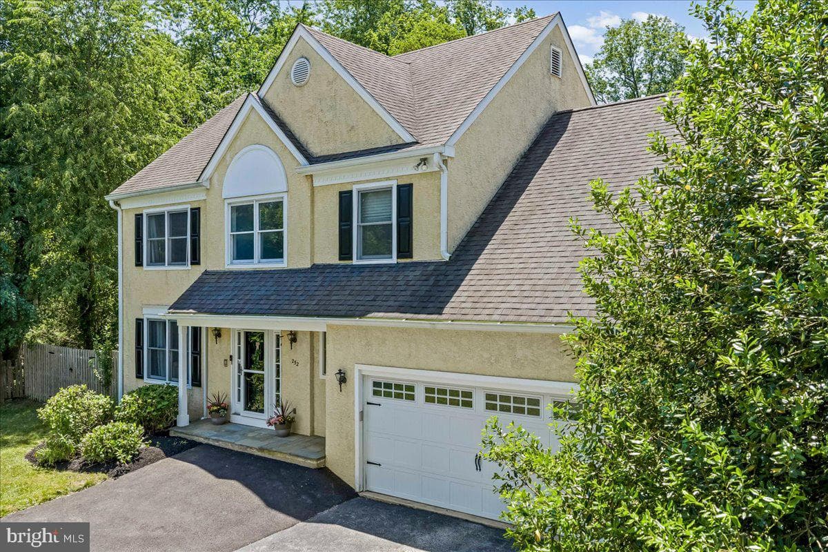 252 Highland Avenue photo 36