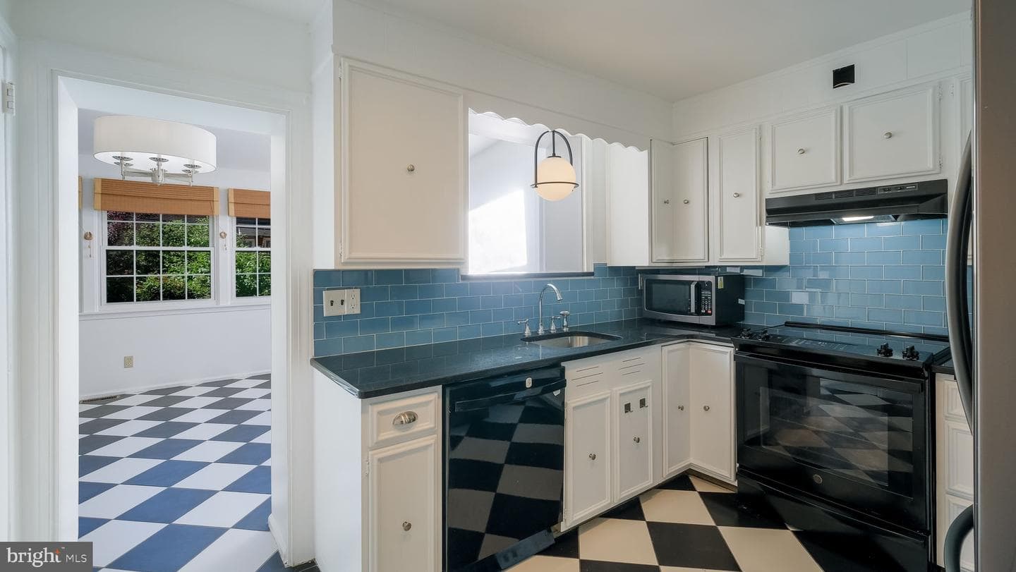 270 Sunnybrook Road photo 13