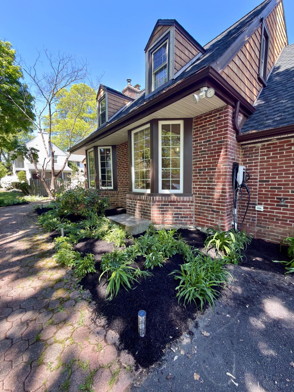 418 E Country Club Lane photo 3
