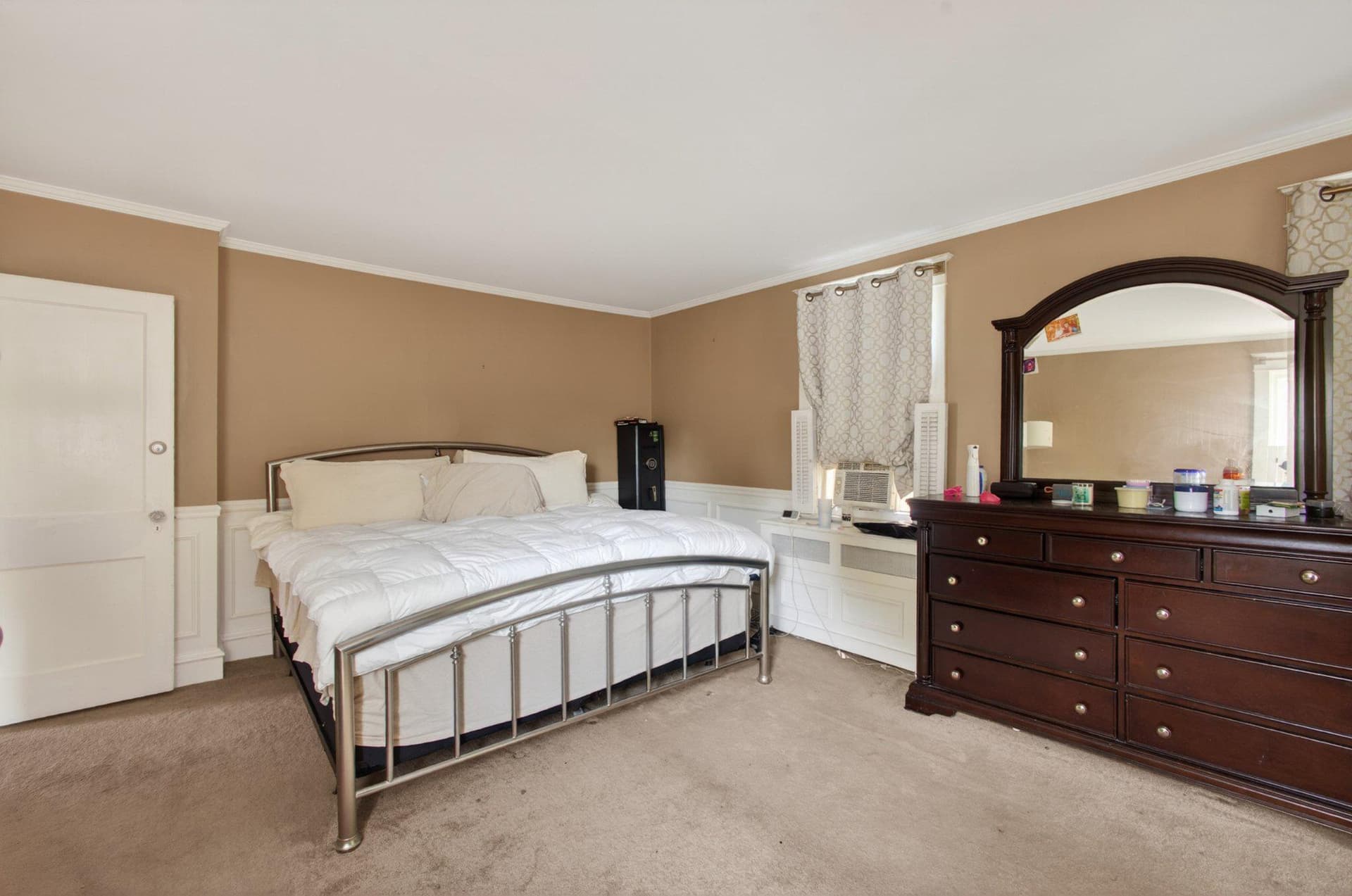 611 Mason Avenue photo 10