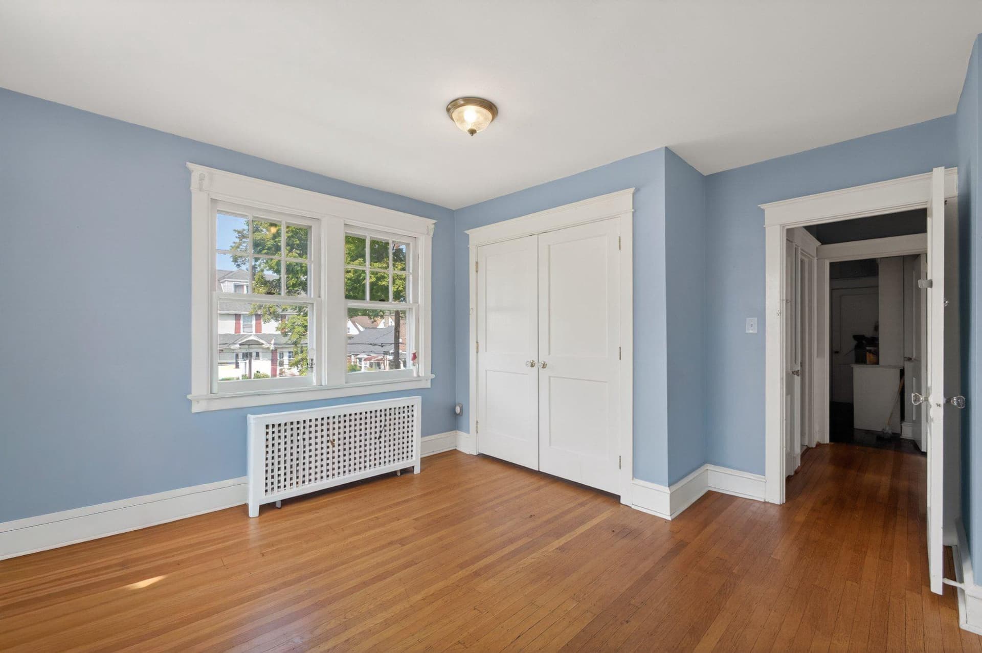611 Mason Avenue photo 13