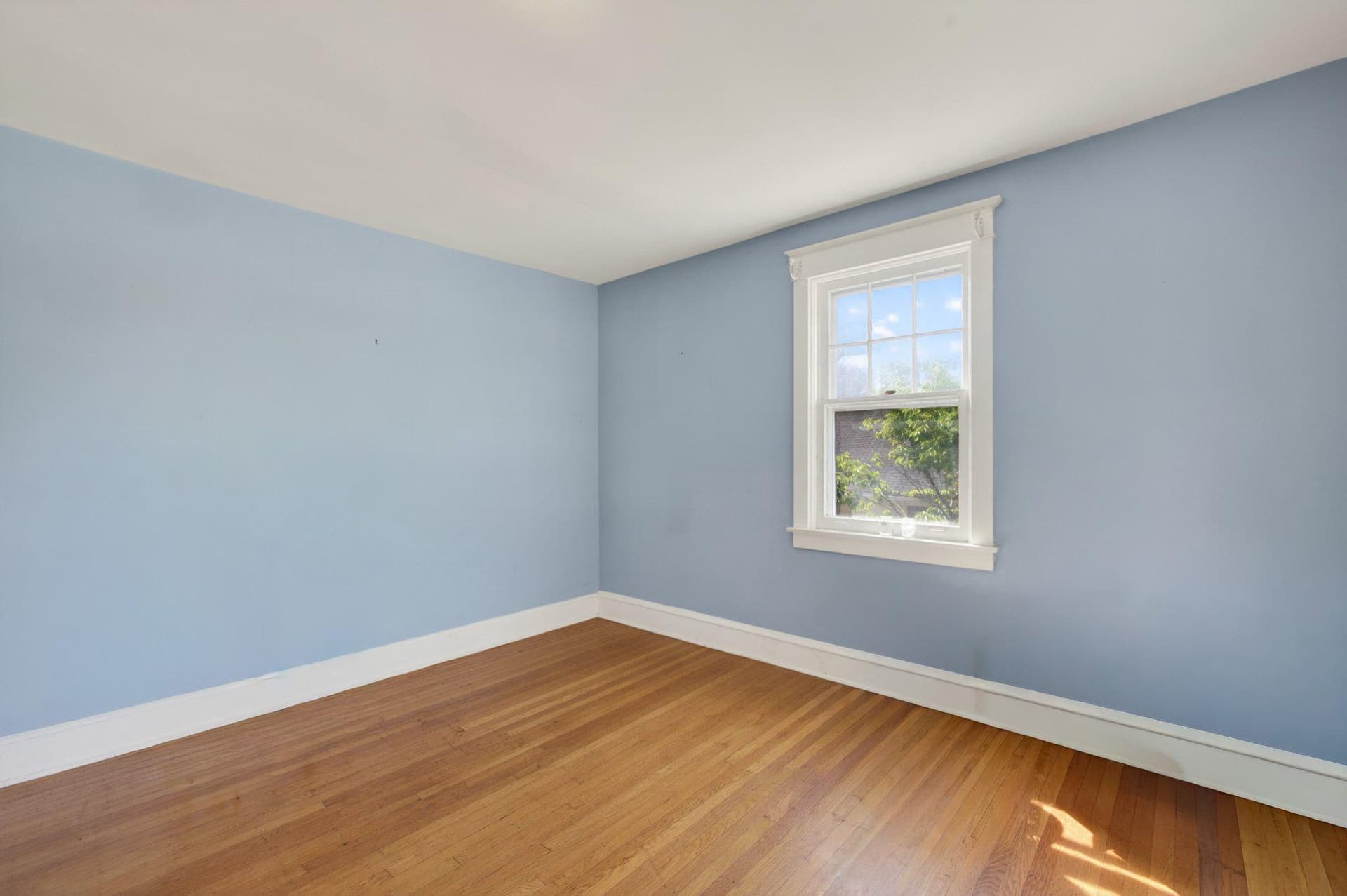 611 Mason Avenue photo 14