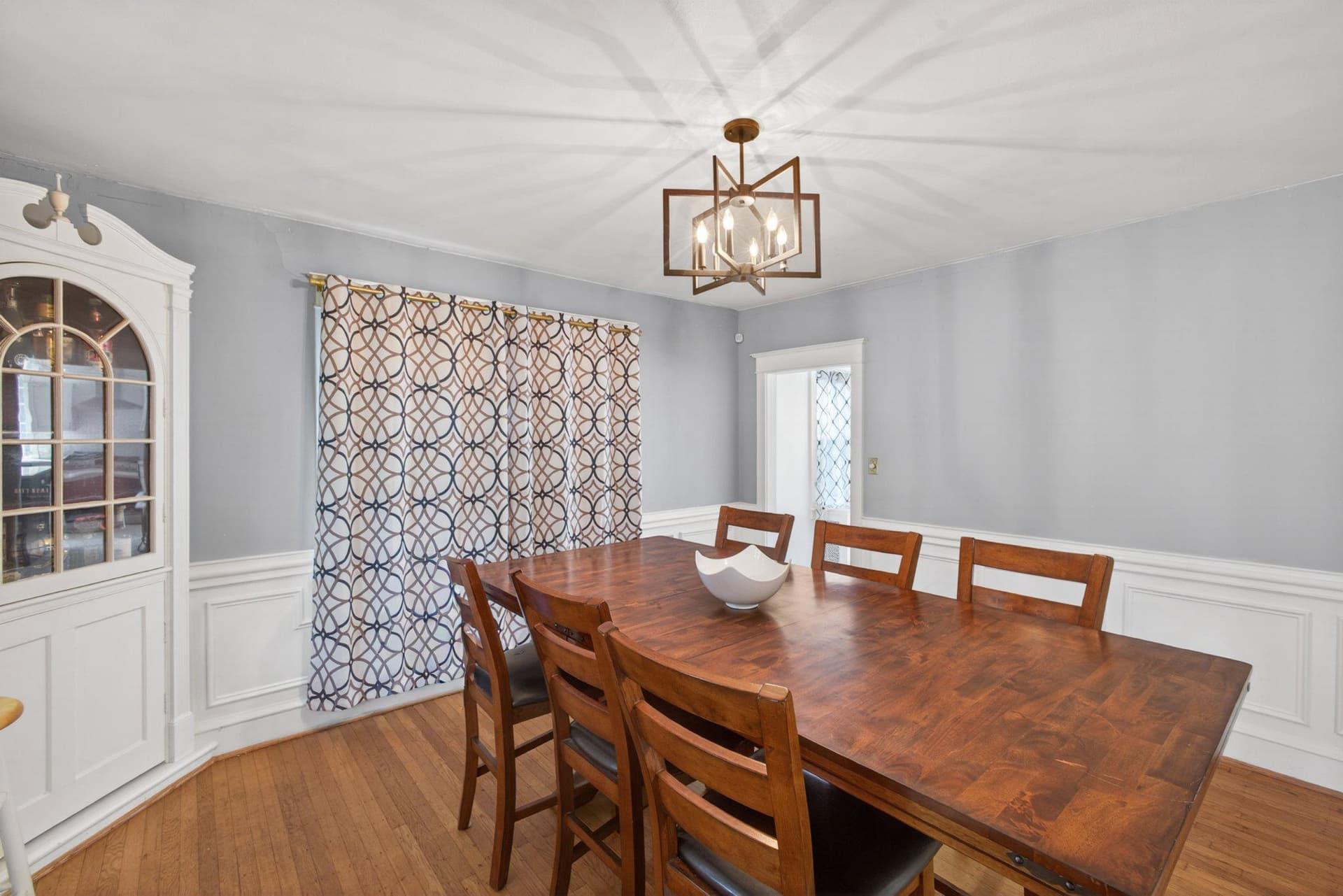 611 Mason Avenue photo 5