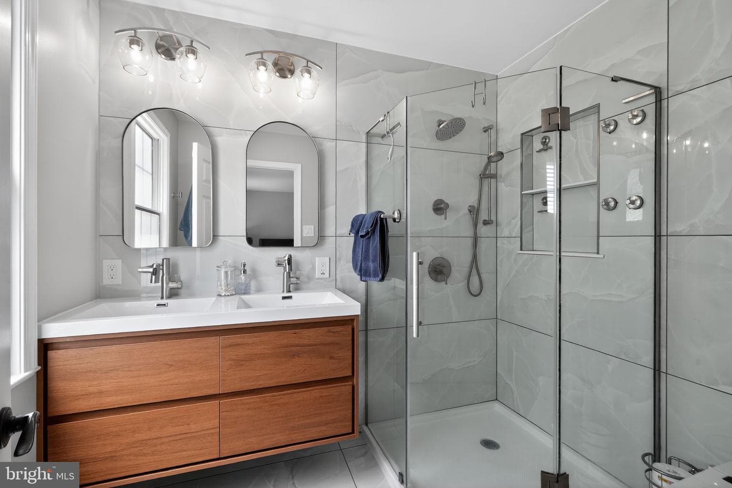37 Ridley Avenue photo 19