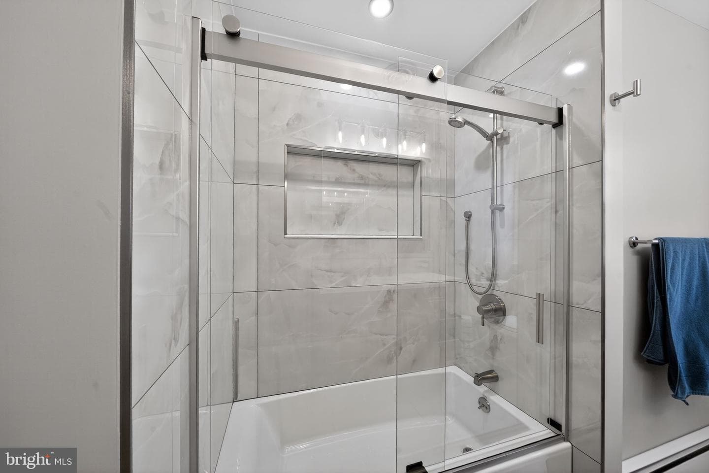 37 Ridley Avenue photo 26