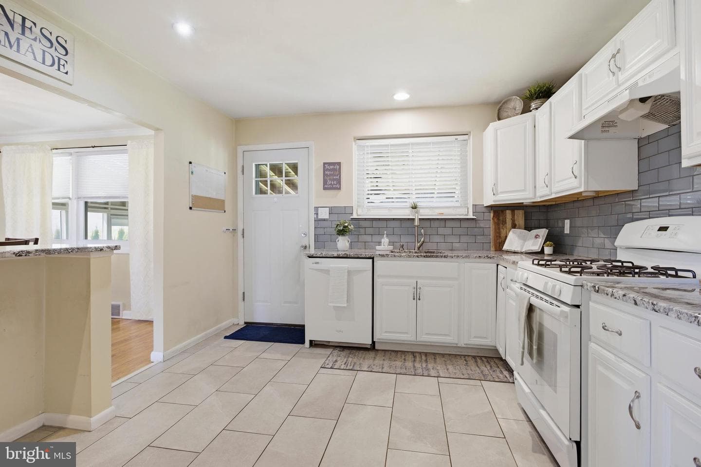 109 Shubrook Lane photo 11