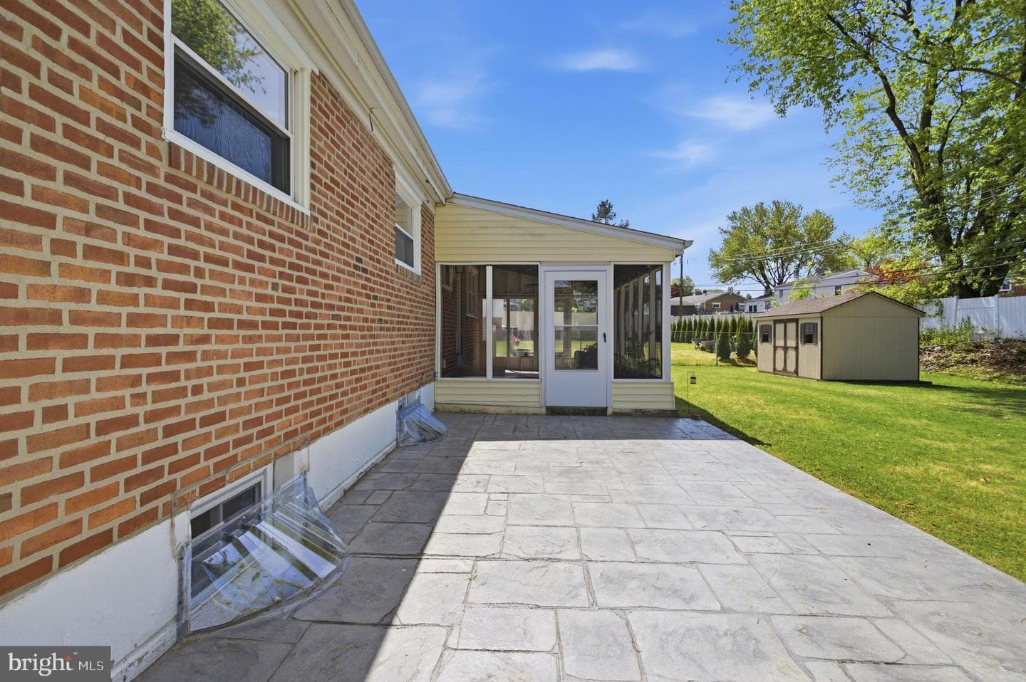 109 Shubrook Lane photo 25