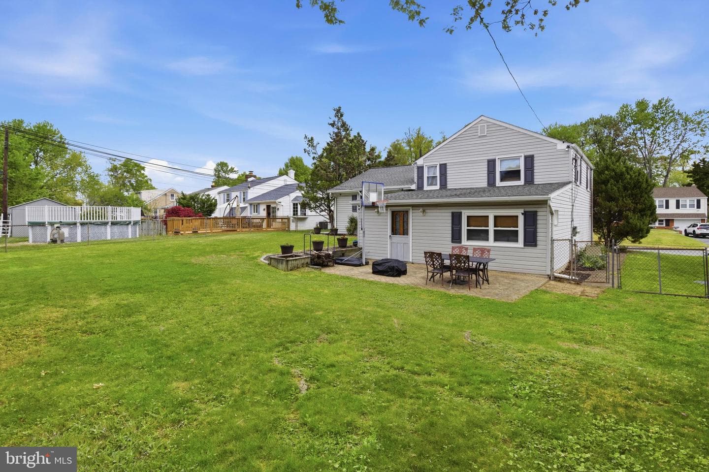 1040 Eisenhower Avenue photo 27