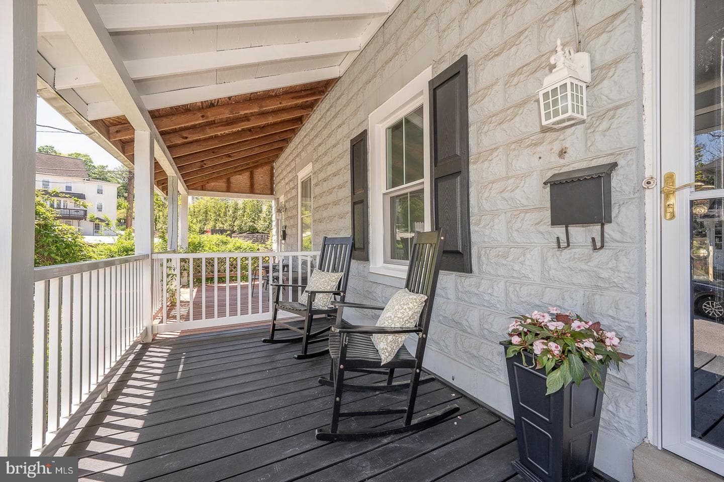104 Owens Lane photo 3