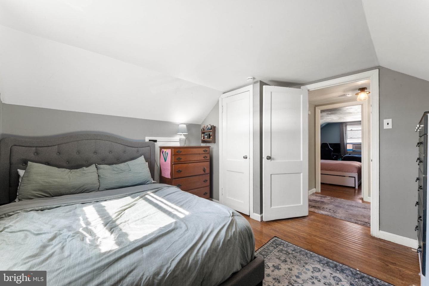 329 Ashland Avenue photo 28
