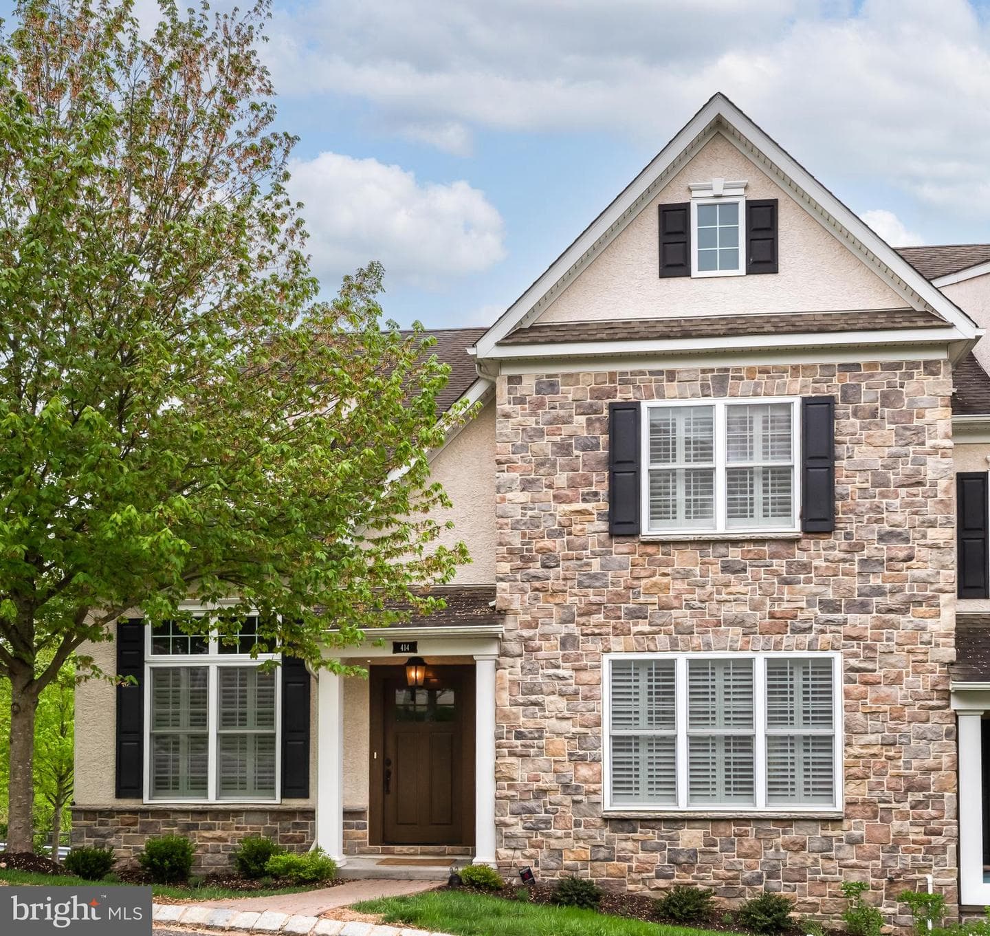 414 Ravenscliff Drive photo 44