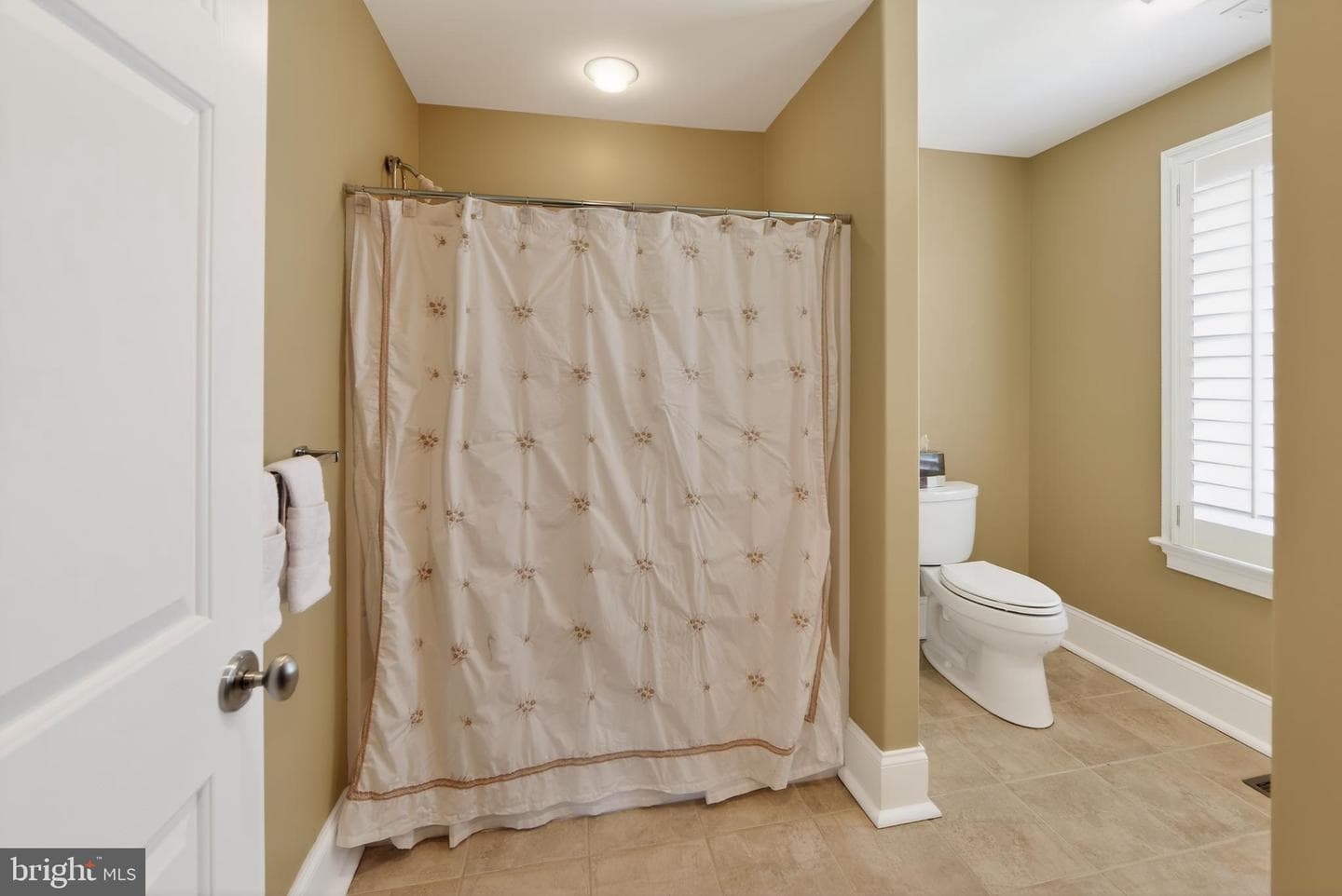 10 Kenmore Lane photo 42