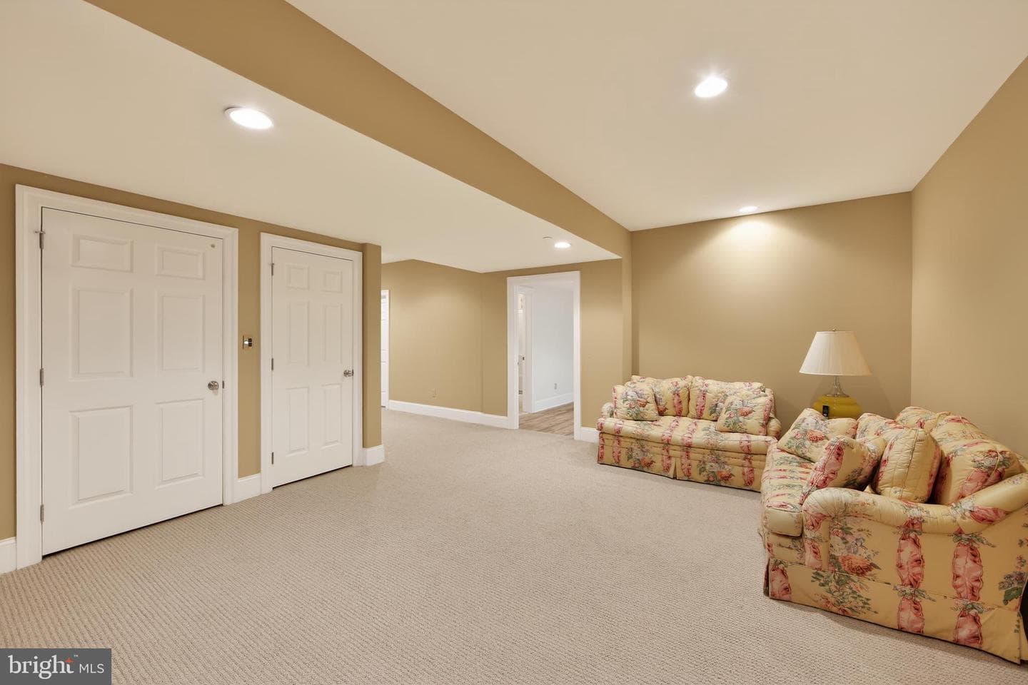 10 Kenmore Lane photo 43