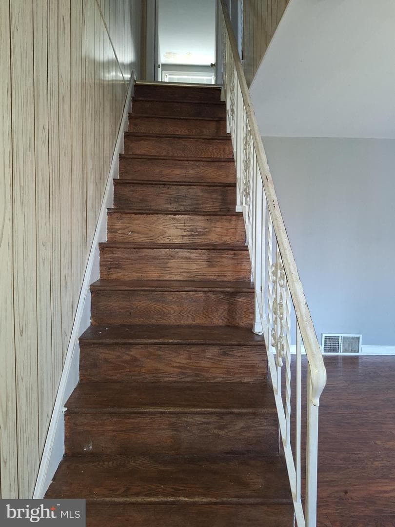 4017 Brunswick Avenue photo 35