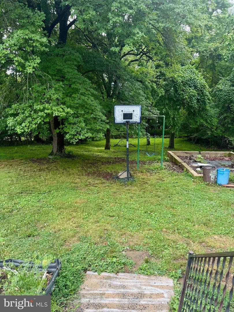 1628 Cherry Street photo 20