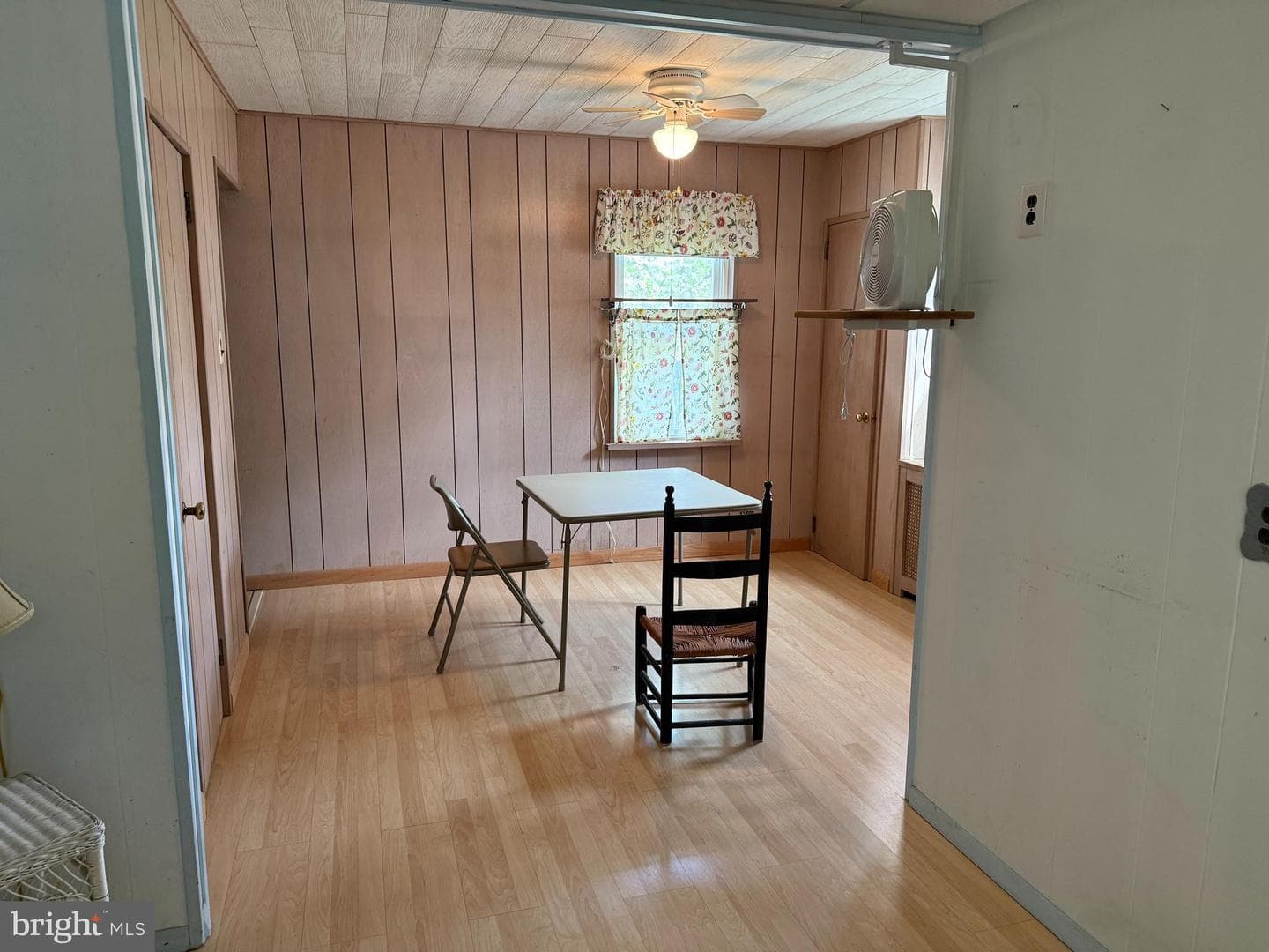 152 3rd Avenue photo 6