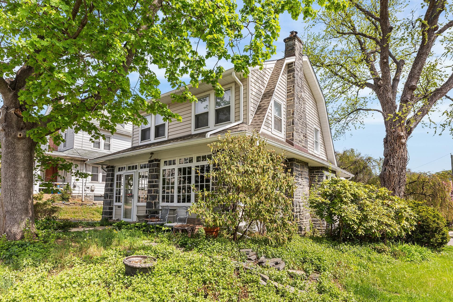117 Foster Avenue