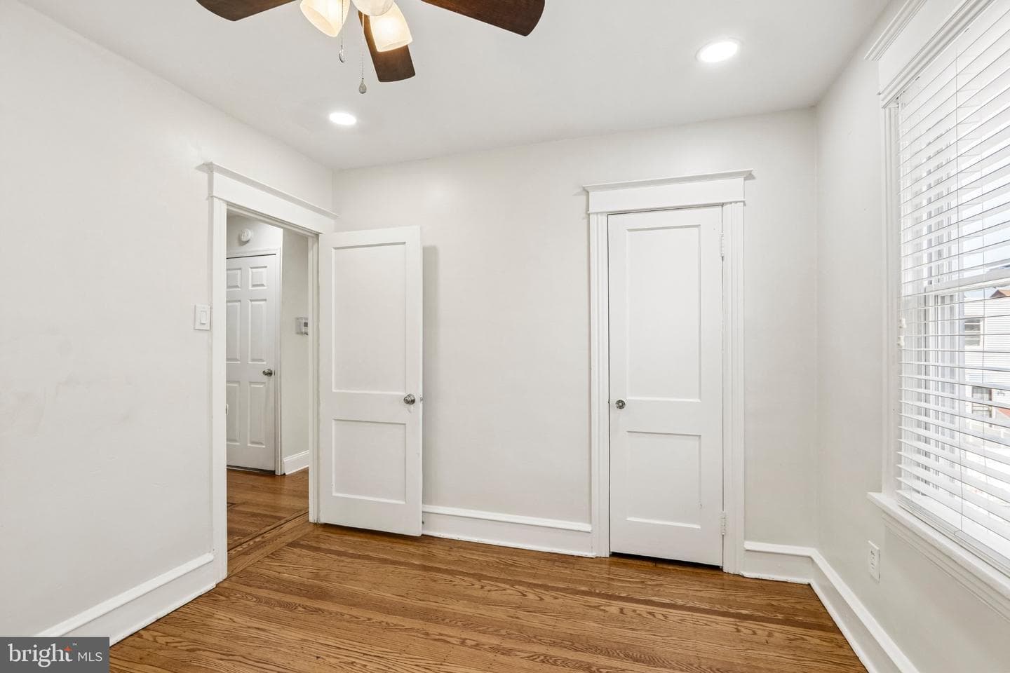 7407 Rogers Avenue photo 27