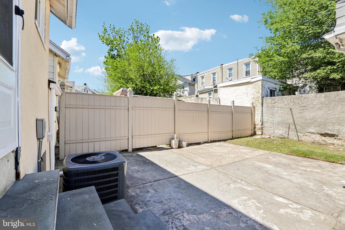 7407 Rogers Avenue photo 46