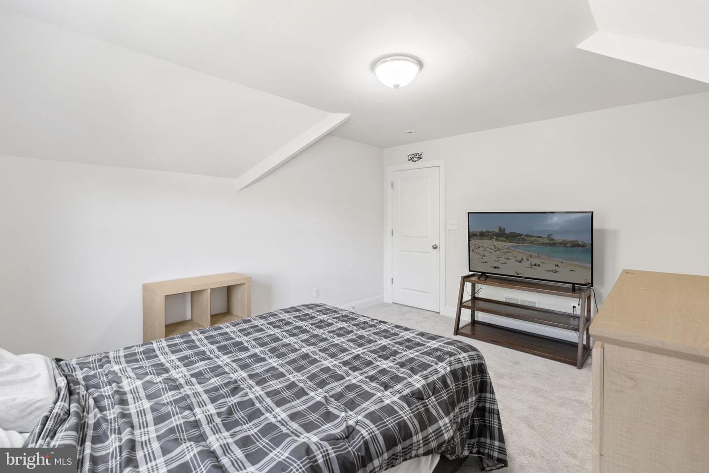 217 Harvard Road photo 33