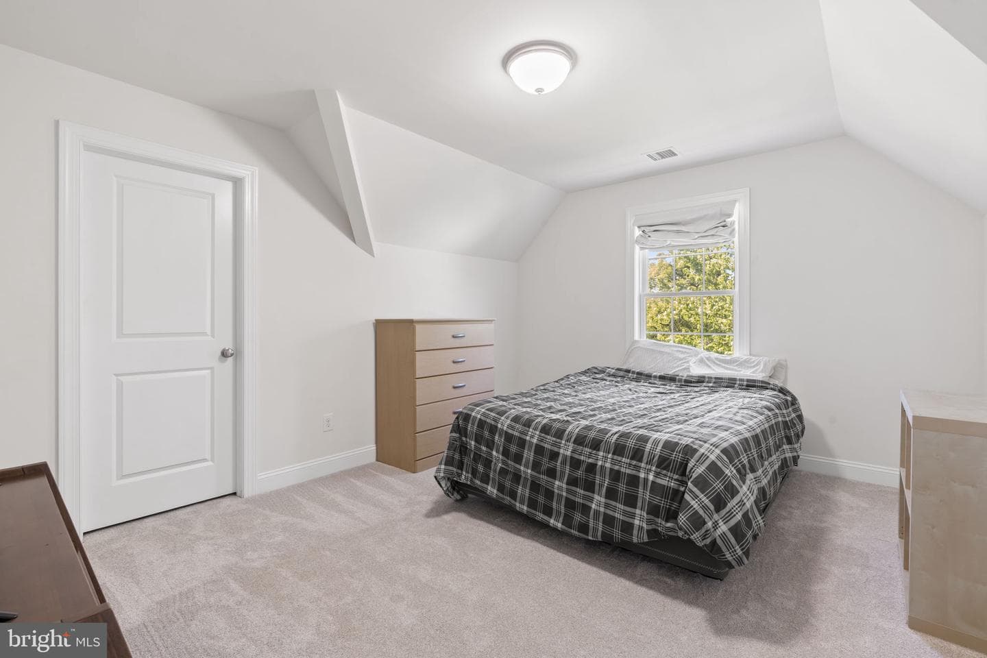 217 Harvard Road photo 34
