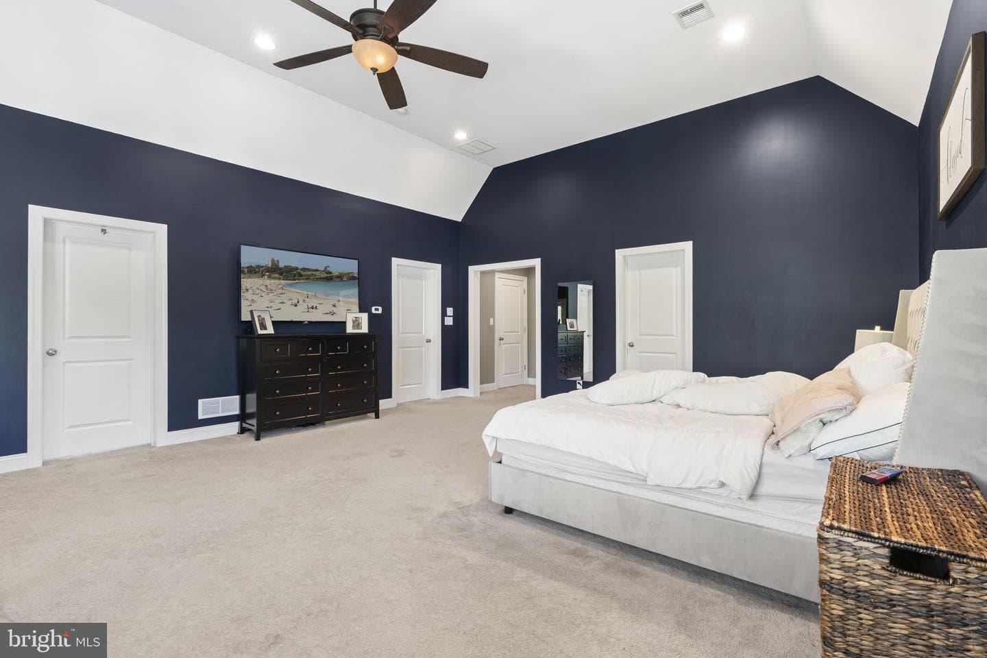 217 Harvard Road photo 52