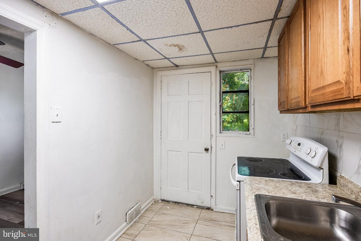 311 Fern Street photo 9