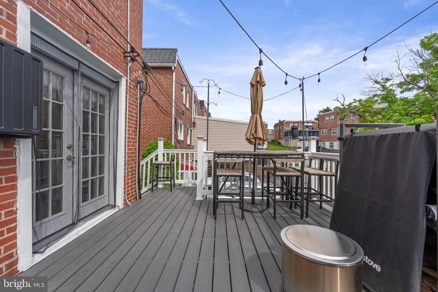 507 Perry Street photo 17