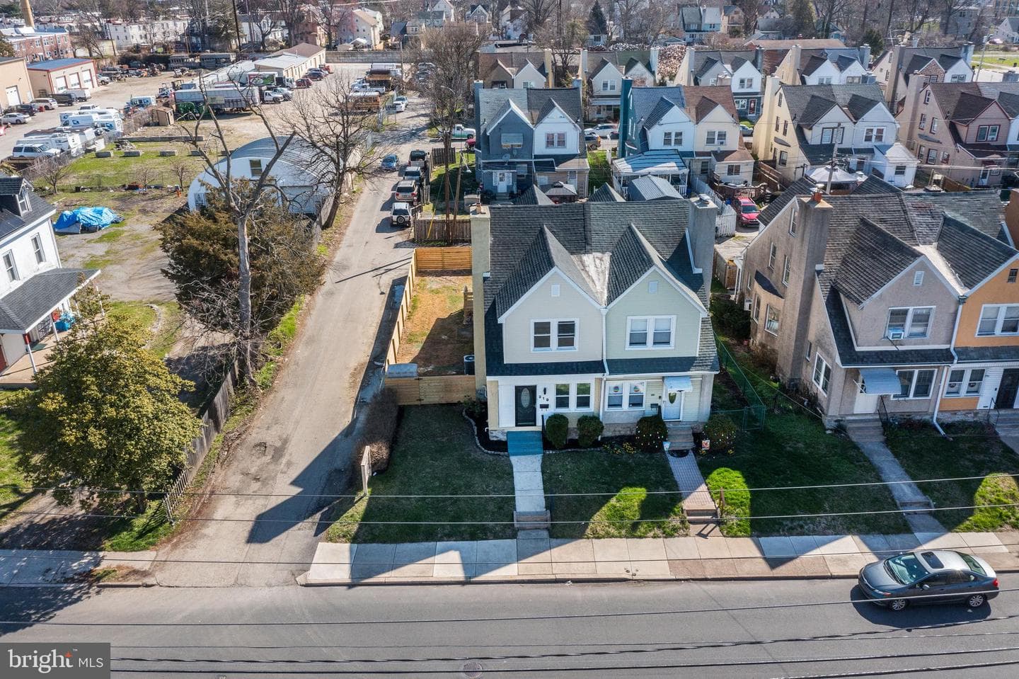 219 N Wycombe Avenue photo 4