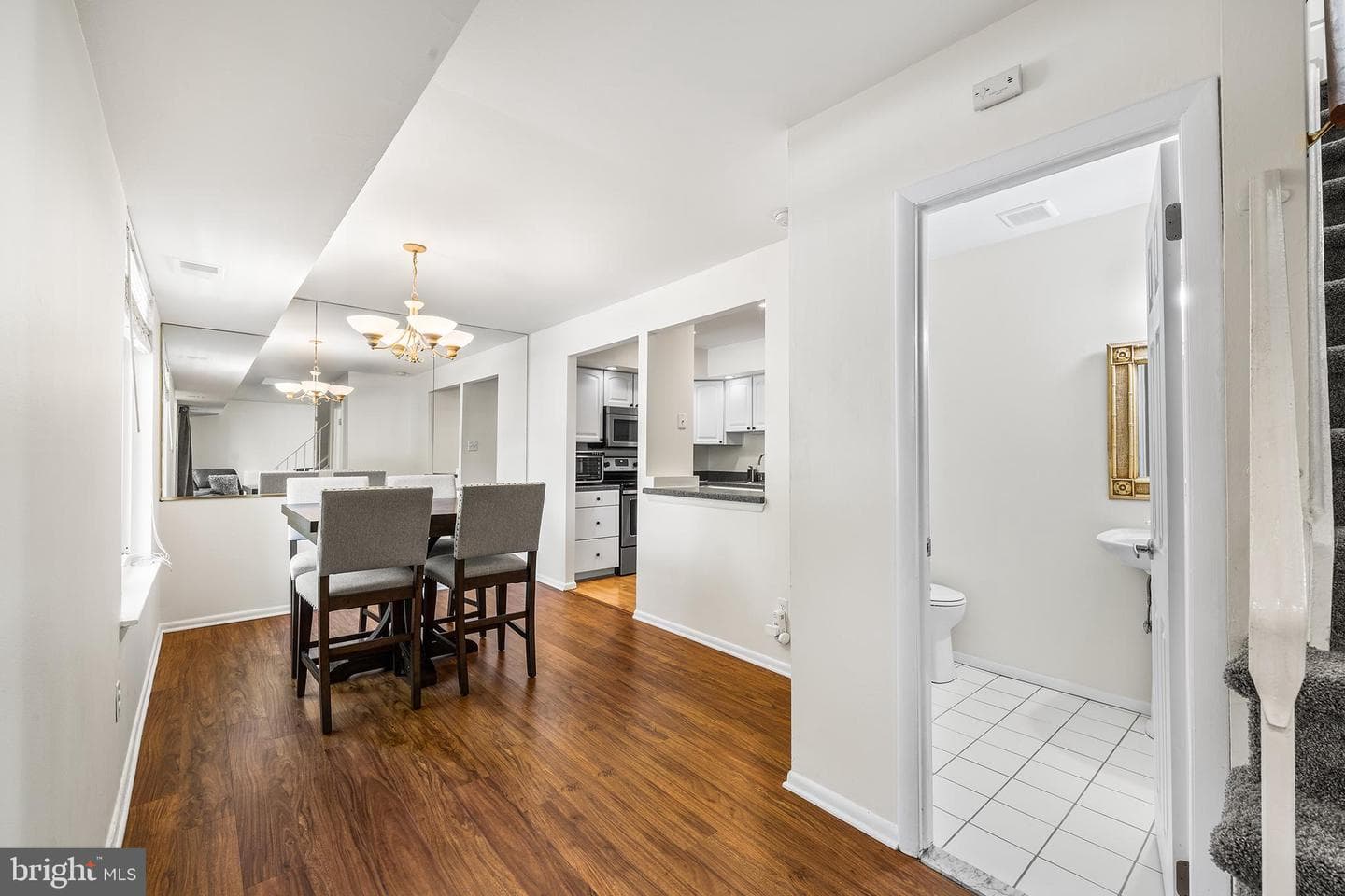 700 Ardmore Avenue #510 photo 6