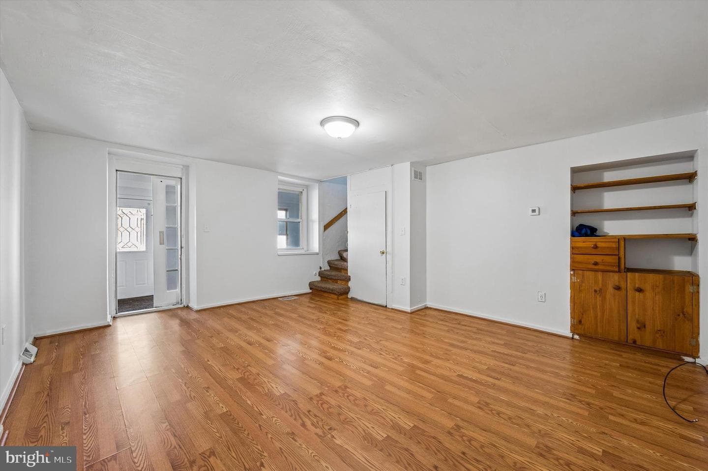 10 Upland Avenue photo 7