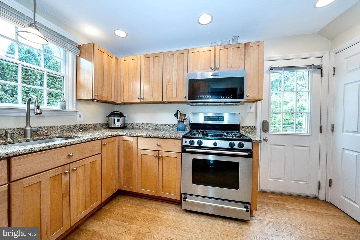 305 Eagle Road photo 15
