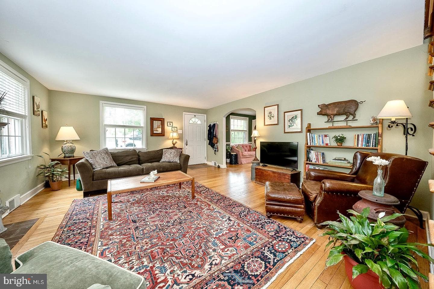 305 Eagle Road photo 7