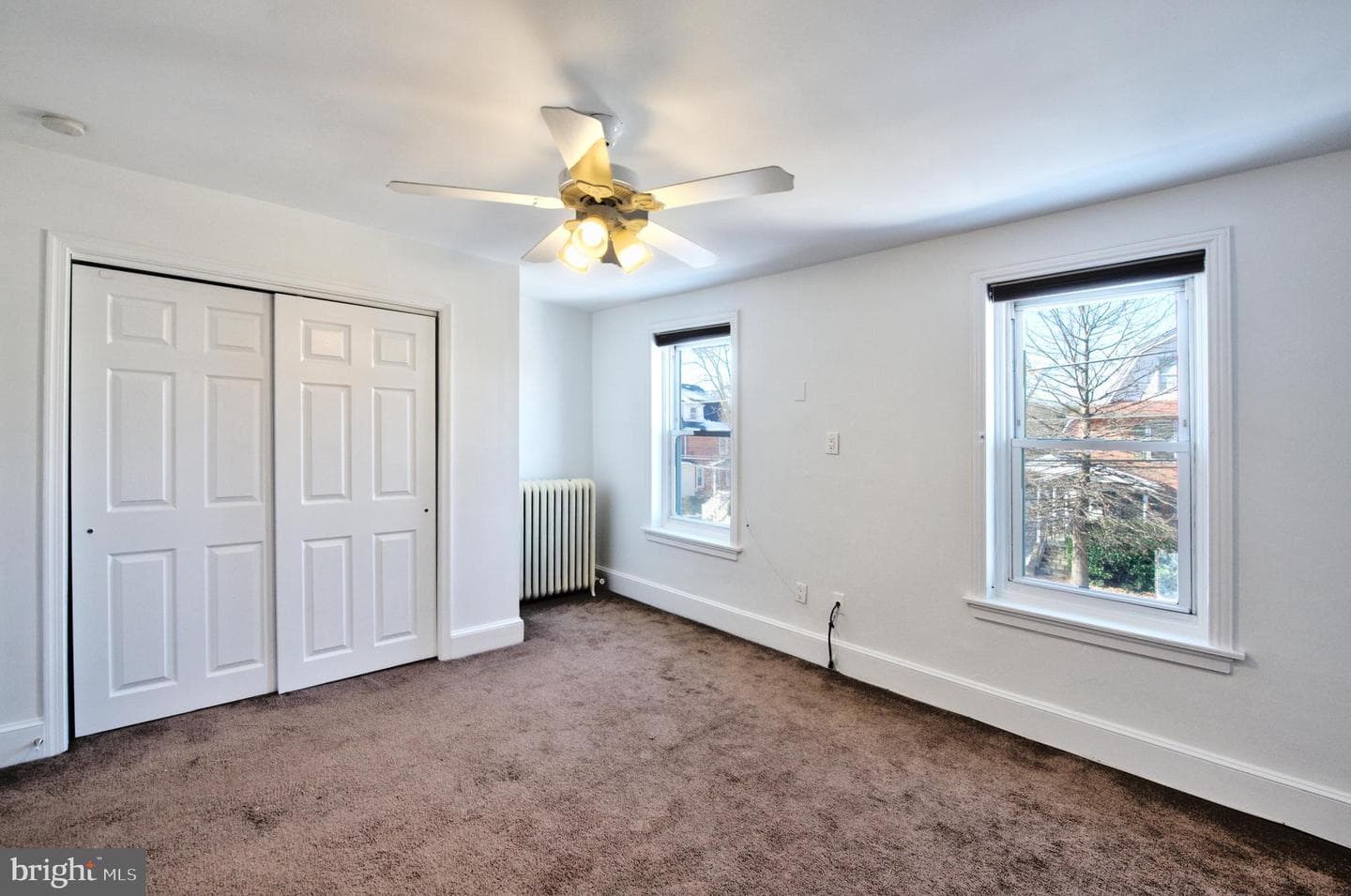 827 Aubrey Ave photo 19