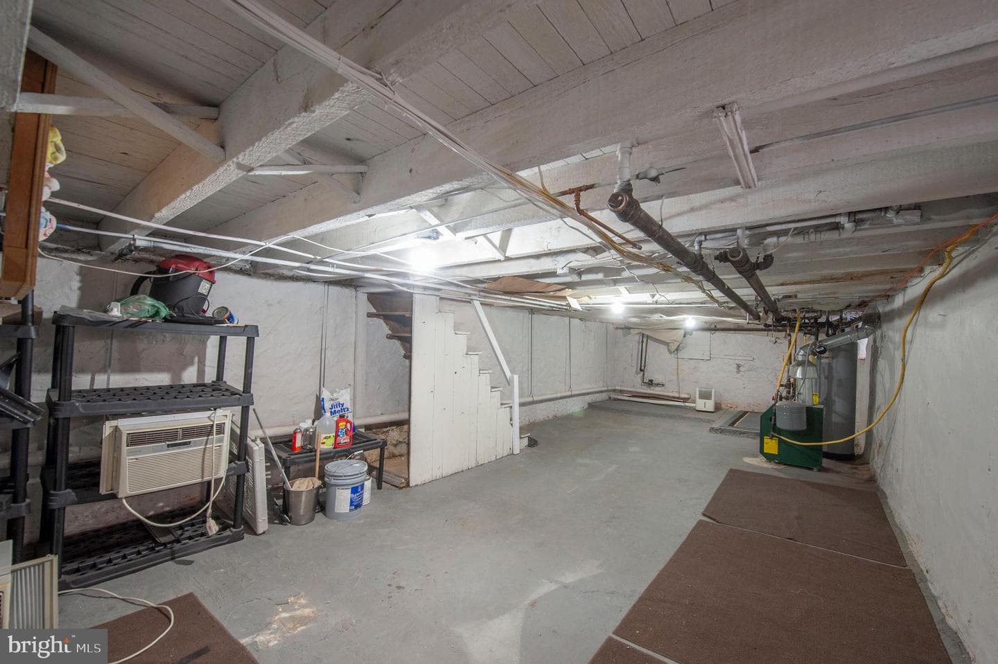 827 Aubrey Ave photo 24