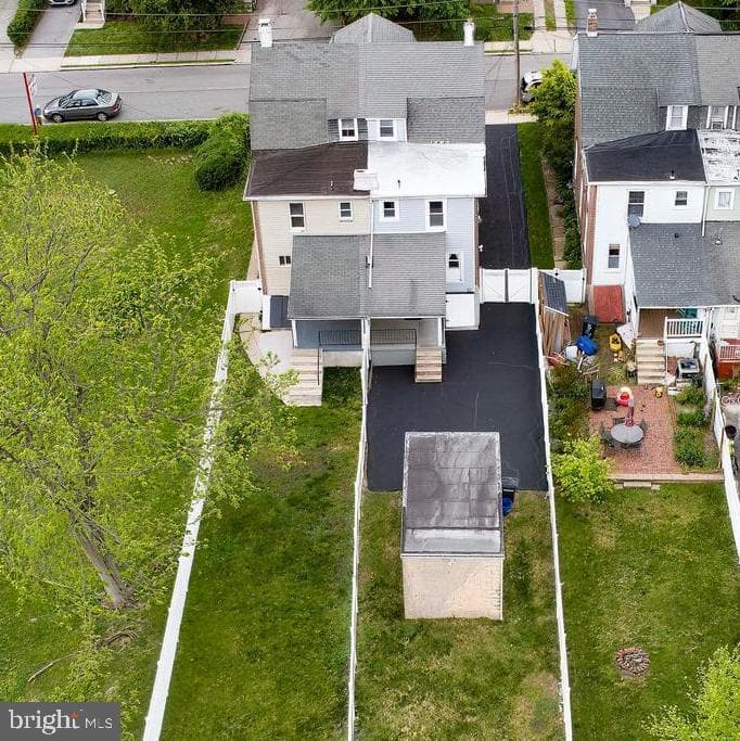 827 Aubrey Ave photo 27