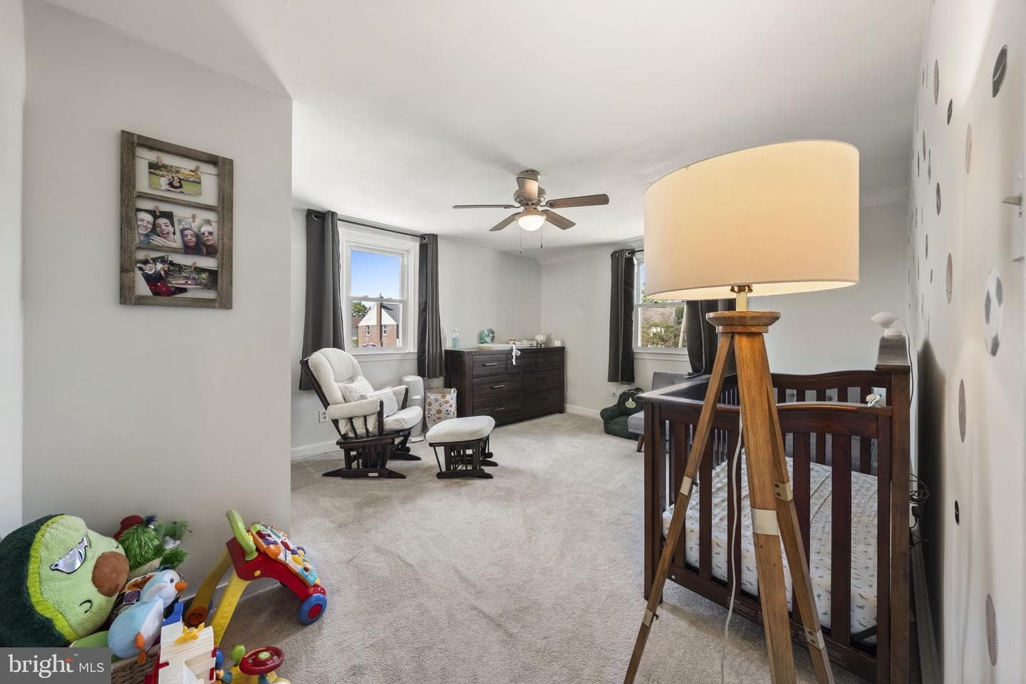 605 Circle Terrace photo 22