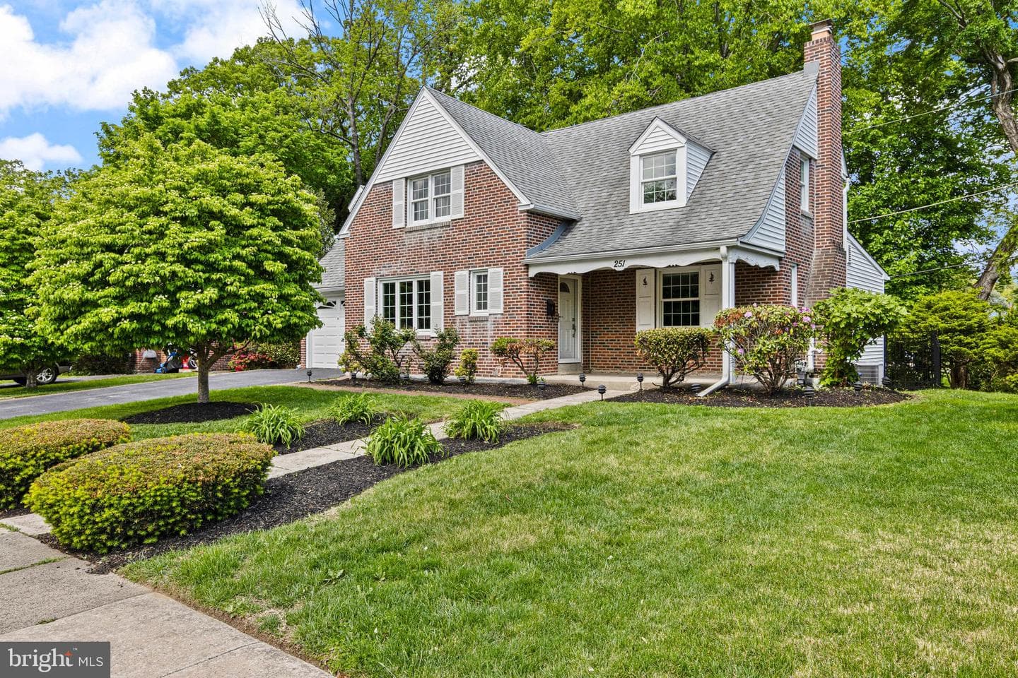 251 School Lane