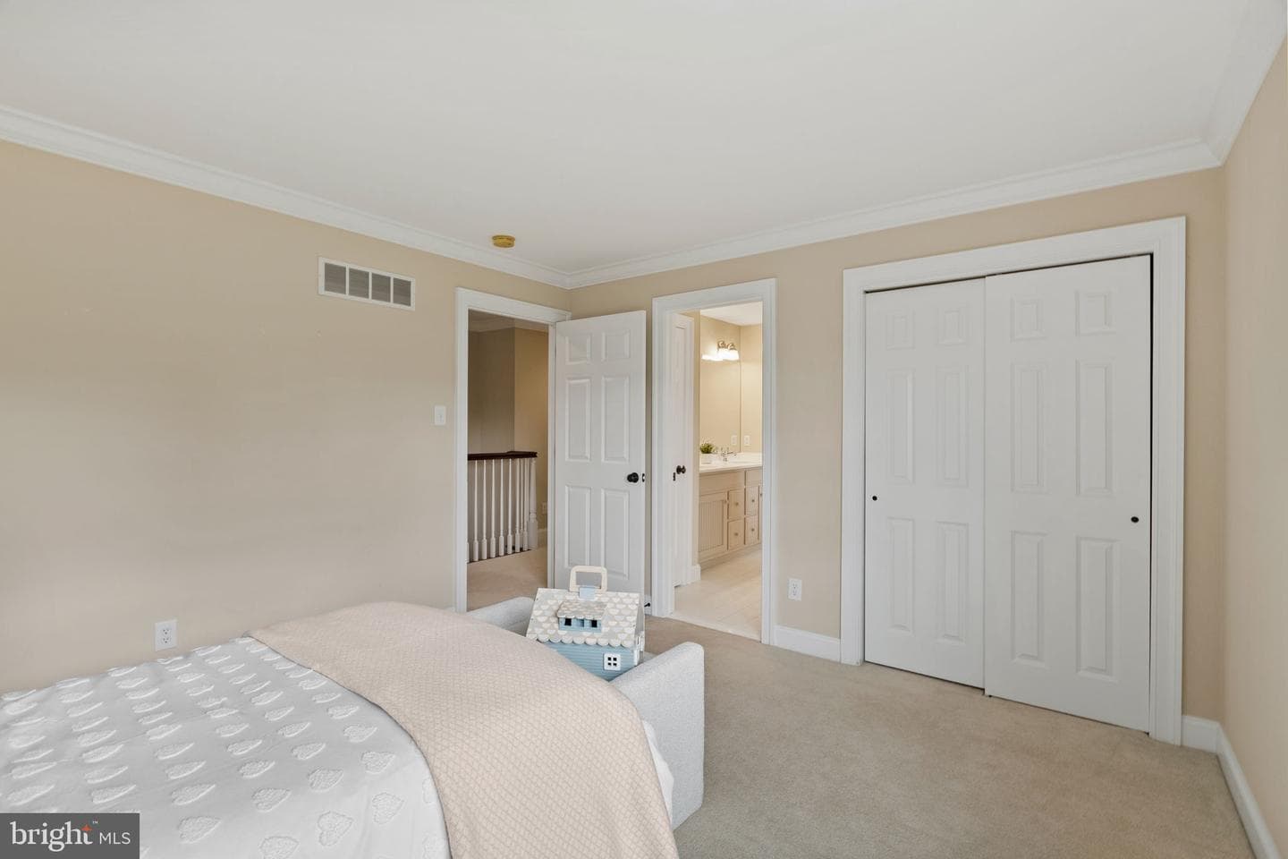 100 Water Mill Lane photo 110