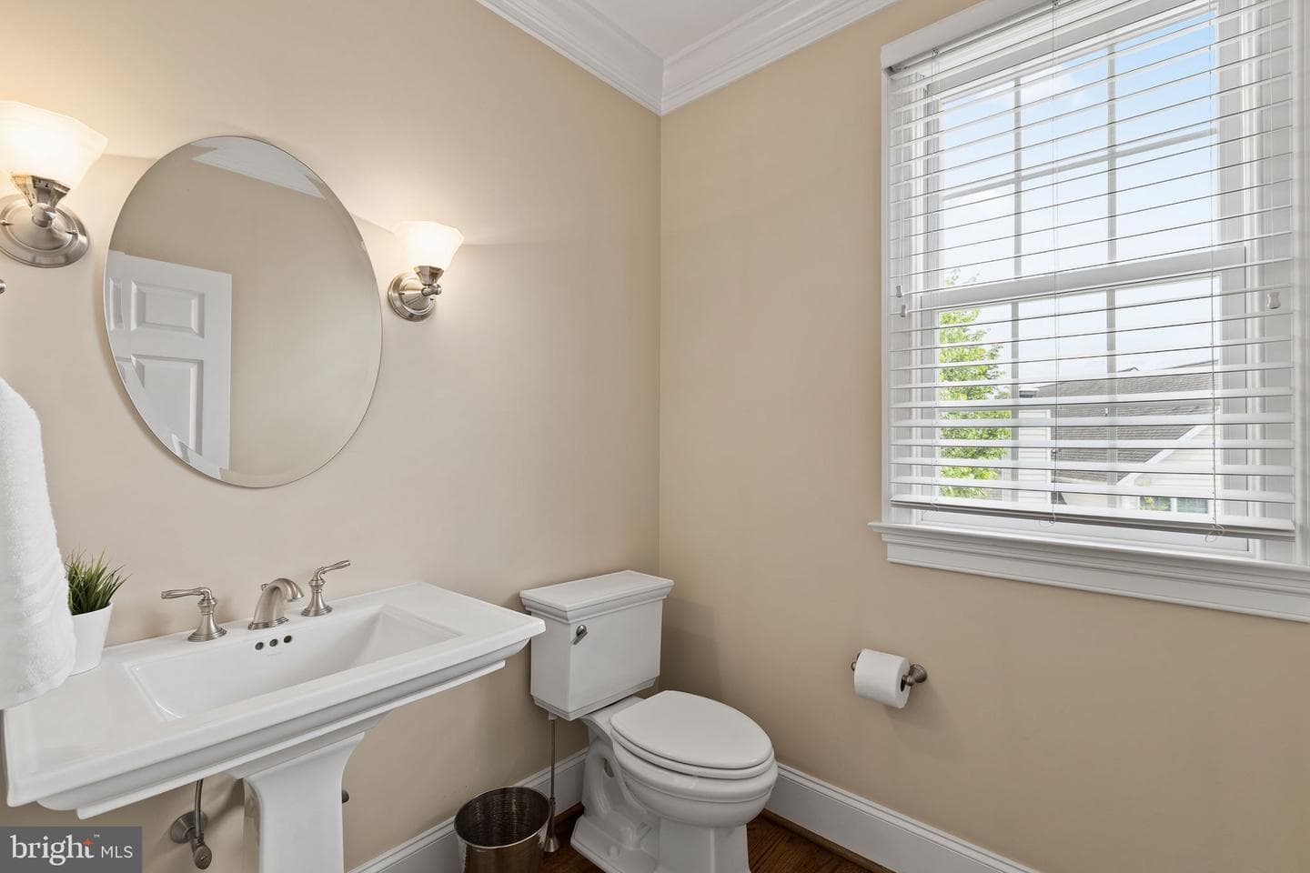100 Water Mill Lane photo 26