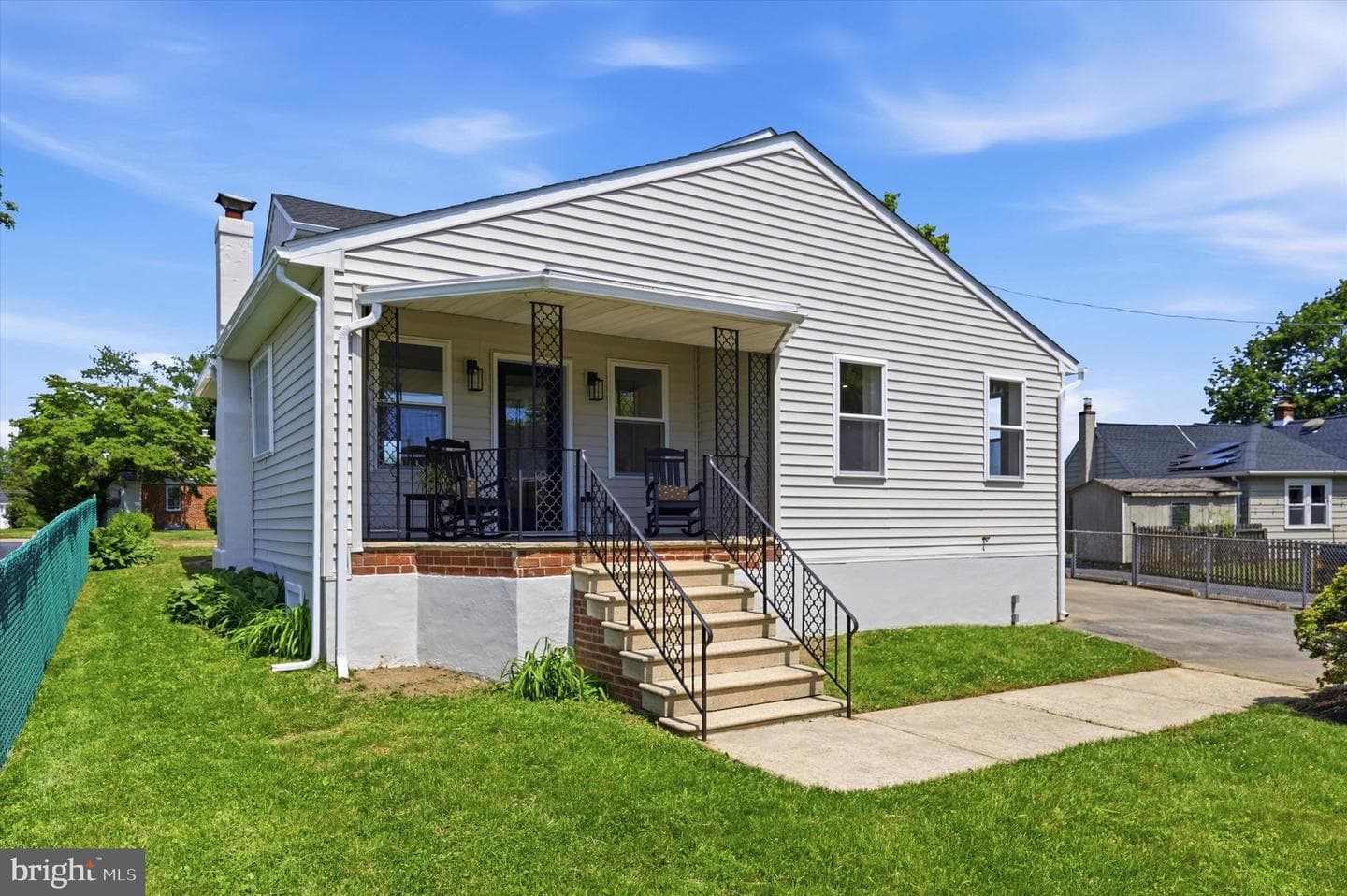 8 James Road photo 32
