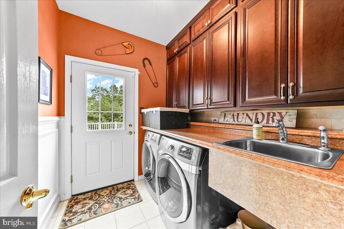 30 William Howard Drive photo 27